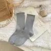 Calcetines Nuevos de Mujer para Otoño e Invierno 2025, de Media Pantorrilla con Encaje, Calcetines Holgados de Canalé de Color Sólido, Estilo Japonés, Versátiles para Ropa de Abrigo