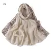 Lenço Longo Versátil de Cor Sólida com Renda Bordada Flor Trompete Pérola Chiffon Leve Respirável Lenço de Cabeça Xale de Chiffon