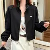 Jaqueta Curta Gola Alta Estilo Workwear Outono 2026 Feminina Solta Casual Top Tendência Versátil Emagrecedora Pequena