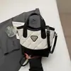 Bolso cubo acolchado bordado de mano 2026 nuevo versátil elegante bolso de hombro comercio exterior popular bolso cruzado de alta gama