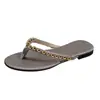 Sandalias Negras Retro de Nicho Zapatos Planos Franceses para Mujer 2025 Nuevo Estilo Chanclas de Dedo con Tira y Pedrería para Uso Exterior