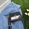 Bolsa Transversal de Ombro Único com Alça Larga Pequena para Mulheres 2025 Nova Coleção Primavera Cor Contrastante Elegante Pequena Quadrada Tendência Bolsa para o Dia a Dia