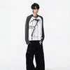 Camiseta Casual de Manga Longa com Estampa de Personalidade Outono 2026 para Homens, Estilo Americano Streetwear, Manga Raglan, Top Versátil e Fashion