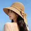 Chapéu de Sol de Aba Larga Floral para Mulheres, Chapéu de Sol de Verão para Férias na Praia e Litoral, Chapéu de Palha com Proteção UV