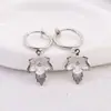 Versão coreana de ins brincos criativos personalidade tendência primavera sem orelha buraco orelha clipe estrela pingente brincos atacado