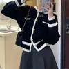 Estilo coreano otoño e invierno Nuevo estilo retro estilo Chanel corto estilo ins contraste suave de color cárdigan de punto suéter top para mujer
