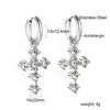 Diseño de Moda Acero Inoxidable Cruz Diamante Incrustado Pendientes de Botón Nicho Exquisitos Chapado en Oro de 18k Cierres de Pendientes Pendientes Mujer