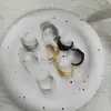 Pendientes Plisados de Textura Francesa Moda de Nicho Diseño Versátil Pendientes Lujo Ligero Personalidad Pendientes de Gama Alta