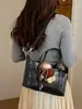 Bolsa transversal de design nicho coreano para mulheres, nova moda 2026 bolsa de ombro de grande capacidade, bolsa de antebraço vintage de alta qualidade