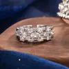 Nuevo Espectacular Anillo de Diamantes de Tres Capas, Diamante Brillante, Anillo para Dedo Índice Estilo Old Money, Joyería de Mano de Alta Gama, Lujosa y de Lujo Ligero