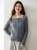 26 Suéter de cachemir de punto trenzado con cuello polo de color block nuevo para mujer, suave y juvenil, prenda exterior versátil, estilo preppy