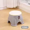 Taburete de plástico grueso para el hogar, taburete de mesa de café moderno, taburete bajo para niños, taburete pequeño para adultos, taburete redondo, taburete para cambiarse los zapatos, silla