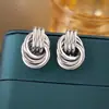 Brincos Stud Geométricos de Nó Irregular Agulha de Prata Moda Europeia e Americana Temperamento Brincos de Venda Quente Transfronteiriços Brincos Minimalistas Versáteis