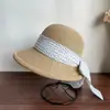 Sombrero de Paja con Lazo de Lunares para Mujer, Ala Ancha, Borde Enrollado, Moderno y Elegante, Sombrero de Pescador con Protección Solar, Sombrero de Sol para Playa