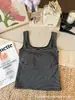 Camisola de Algodón Puro Cuadrada de Cuello Ancho con Hombros Anchos y Rayas para Mujer con Copas, Cintura Fruncida, Adecuada para Usar en Capas o Sola