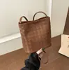 Bolsa Quadrada Pequena de Palha para Mulheres 2026 Novo Estilo Bolsa Transversal de Couro Genuíno Bolsa Saco Versátil Bolsa de Ombro Fashion Bolsa Simples para o Dia a Dia
