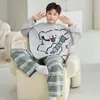 Pijama de algodón puro de manga larga para niños talla grande, para primavera y otoño, cuello redondo, conjunto de ropa de casa estilo caricatura para jóvenes, holgado y moderno