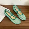 Sapatos Planos Confortáveis de Malha Simples Verão Novo Estilo Xadrez 2026 Sapatos Mary Jane Respiráveis Bico Redondo Boca Rasa Sapatos Únicos para Mulheres