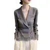 Nueva colección de otoño: Camisa de manga larga estilo patchwork para mujer, con un diseño chic y favorecedor, y un look único y elegante