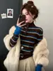 Suéter de punto con botones y cuello semi-alto a la moda estilo Hong Kong para mujer, prenda interior para otoño e invierno, bloques de color, rayas, ajuste ceñido