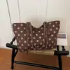 Bolsa Tote Casual Shuai Mijia 2026 Outono Nova com Bolinhas para Mulheres, Bolsa de Ombro de Grande Capacidade para o Dia a Dia, Bolsa de Mão Moderna