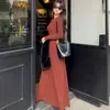 Vestido Elegante de Cor Sólida com Gola Redonda e Mangas Longas para Outono e Inverno Feminino, Estilo Elegante, Cintura Marcada, Ajustado ao Corpo, Saia Longa Evasê de Cintura Alta