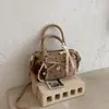 Bolso de Mano Ruien de Lunares de Nicho Tipo Almohada para Mujer 2026 Estilo Nuevo Relajado Casual Bolso Cruzado de un Solo Hombro para Viajes