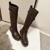 Hebilla de Cinturón de Moda Estilo Preppy de 4.5CM Botas de Caballero Otoño/Invierno 2026 Nuevas Botas Hasta la Rodilla con Punta Redonda y Tacón Grueso