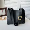 Bolsa Tote tipo Balde Minimalista Urbana Transfronteiriça Grande Capacidade 2026 Moda PU Cor Sólida Estilo Casual para o Dia a Dia Ombro Único Sob o Braço
