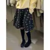 Saia Midi Floral Pequena de Inverno 2025 Moda Versátil Saia Evasê Tendência Emagrecedora Solta Versão Coreana