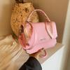 Bolso de Moda Color de Contraste Patrón de Lichi Sentido de Alta Gama Nuevo Diseño de Nicho para Mujer Bolso de Hombro Cruzado de Lujo Ligero para Mujer
