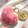 Regalos pequeños y prácticos para el Festival de Medio Otoño: campanilla de conejo rosa, moneda de la fortuna, llavero de pastel de luna, recuerdos promocionales corporativos