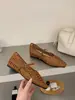 Zapatos Cuadrados de Estilo Francés para Mujer 2026 Otoño Nuevos Calados Tacón Oculto Hebilla Zapatos de Mujer