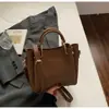 Bolsa de Mão para o Dia a Dia com Padrão Lichia para Mulheres 2026 Novo Design de Nicho Bolsa de Ombro Casual Bolsa Transversal Simples e Fashion