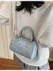 Bolsa Boston de Moda Coreana para Mulheres Verão 2025 Nova Bolsa Transversal de Nicho Bolsa Almofada Portátil Simples e Estilosa