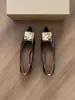 Zapatos de tacón bajo planos de punta fina de 1 cm para mujer, nuevo modelo primavera y otoño 2025, cómodos y versátiles para ir al trabajo