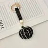 Nuevo Llavero de Calabaza de Diamantes Completos de Cristal Halloween Creativo Strass Moda Colgante de Bolso Adorno para Llave de Coche