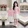 2026 Falda Floral Dulce y Linda para Niños Mayores, Conjunto Elegante de Dos Piezas con Rayas en Bloques de Color Veraniegos y Manga Corta