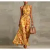 Moda europea y americana para mujer 2026 transfronteriza: vestido de malla ajustado con estampados, abertura asimétrica, diseño plisado y tirantes finos sexys, vestido largo