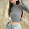 Camiseta ajustada de moda con fruncidos y cuello semi-alto de manga larga para mujer, top corto gris ajustado para otoño e invierno