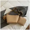 Bolsa feminina vintage de grande capacidade 2026 novo modelo bolsa para o dia a dia mãe-filha, bolsa tote versátil de ombro e transversal, bolsa saco, transfronteiriça
