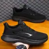 Sapatos masculinos para primavera e outono, sapatos casuais simples em malha fly-knit, tênis esportivos leves e respiráveis para corrida, masculinos, com sola macia e modernos