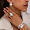 Pendientes de Anillo Populares Transfronterizos Europeos y Americanos con Forma Especial Retro de Imitación de Perla Diseño de Moda Personalizado Nuevo Set de Tres Piezas de Joyería