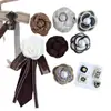 Broche Flor de Laço Marrom Café Estilo College Britânico Retrô Coreano Acessório Versátil para Casaco Outono e Inverno Ornamento de Peito
