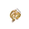 Anillo de Zirconia de Color Simple Nuevo Europeo y Americano Flor Hueca Geométrica Acero Inoxidable Chapado en Oro Anillo para Mujer Fabricante Mayorista