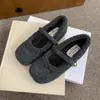 Zapatos de Mary Jane Grises Peludos para Mujer Ropa de Invierno Nuevo Estilo Coreano Estilo Ballet Hada Suave Suela Plana Zapatos de Algodón con Felpa