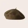 Boina de color liso bordada transfronteriza, gorro tejido, sombrero popular de lana azul marino, sombrero artístico retro moderno versátil de artista
