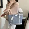Bolso de Hombro Versátil para Mujer de Moda Transfronteriza, Gran Capacidad, Elegante Bolso de Mano para Viajes de Negocios, Bolso Tote Casual de Alta Gama