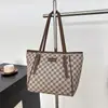 Bolso de Mano Texturizado Transfronterizo para Mujer 2024 Nuevo Bolso Tote de Gran Capacidad Tablero de Ajedrez Clase Commuter Bolso de Hombro de Moda