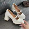 ¡Hace que las piernas se vean largas! Zapatos Mary Jane franceses piel suave 2026 estilo nuevo punta cuadrada correa única charol tacón grueso tacones altos